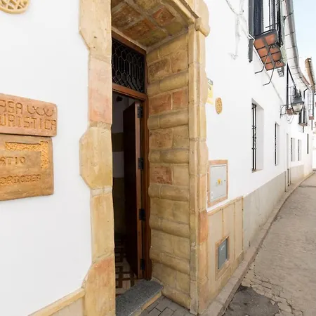 Casa Turística Patio Cordobés - Parking Judería Córdoba