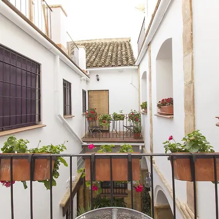 Casa Turística Patio Cordobés - Parking Judería Apartamento *