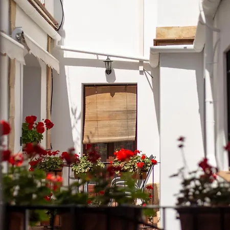 Casa Turistica Patio Cordobes - Parking Privado En La Juderia Cordoba