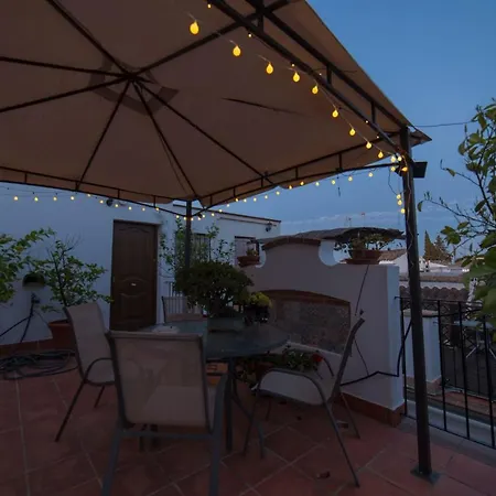 Apartment Casa Turistica Patio Cordobes - Parking Privado En La Juderia