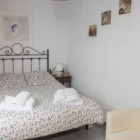 Casa Turistica Patio Cordobes - Parking Privado En La Juderia * Cordoba